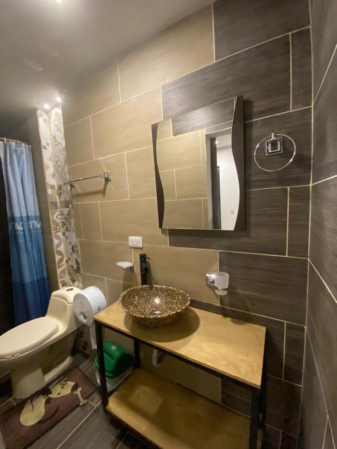 Poblado Living Hotel Медельин Экстерьер фото