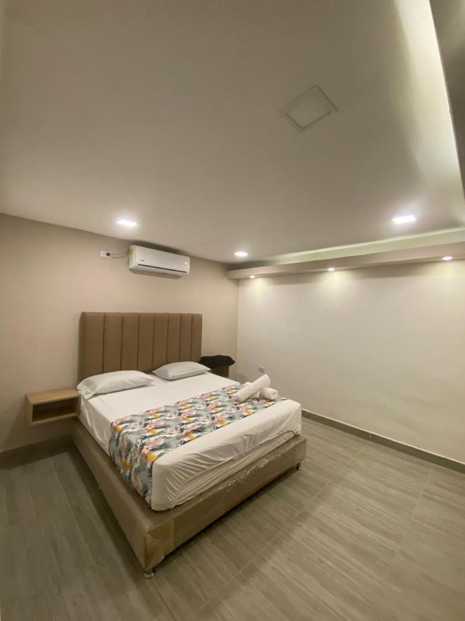 Poblado Living Hotel Медельин Экстерьер фото