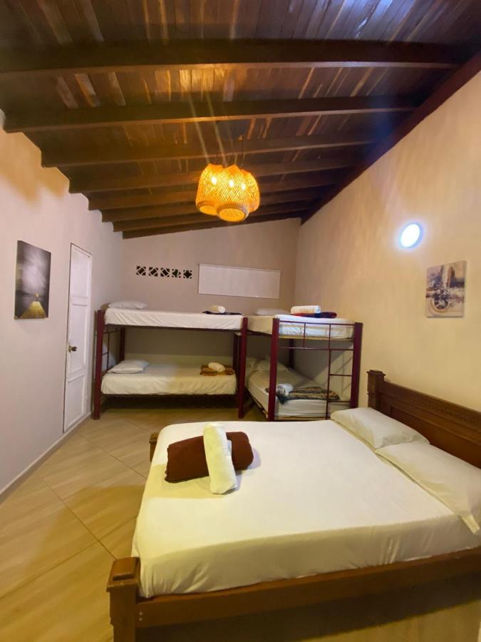 Poblado Living Hotel Медельин Экстерьер фото